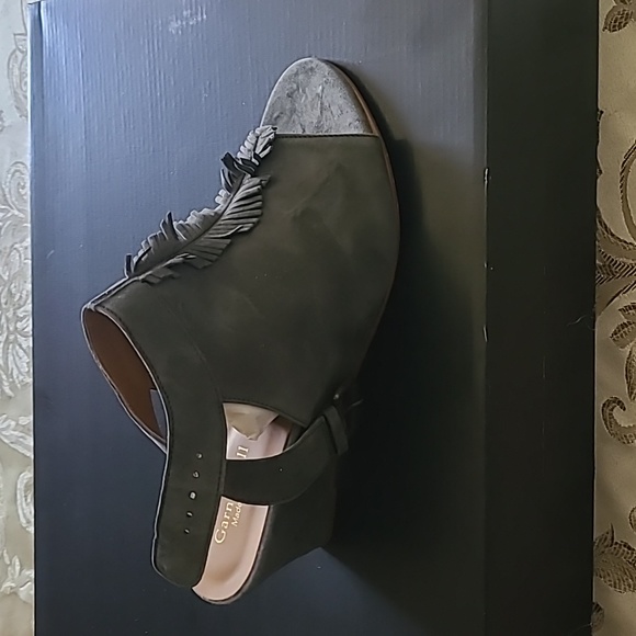 NWOB Sz 40 (10) Garnet Hill "Carmella" Fringe Wedges - Picture 7 of 10